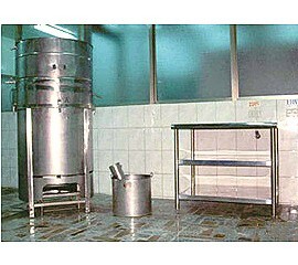 Distillation equipment for wines