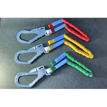 retractable belts with hooks